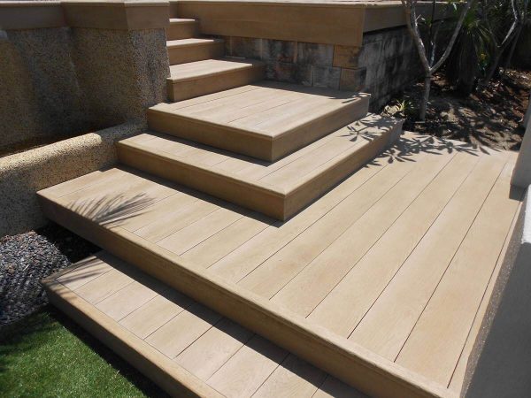 Composite Decking Stairs Composite Decking Stairs
